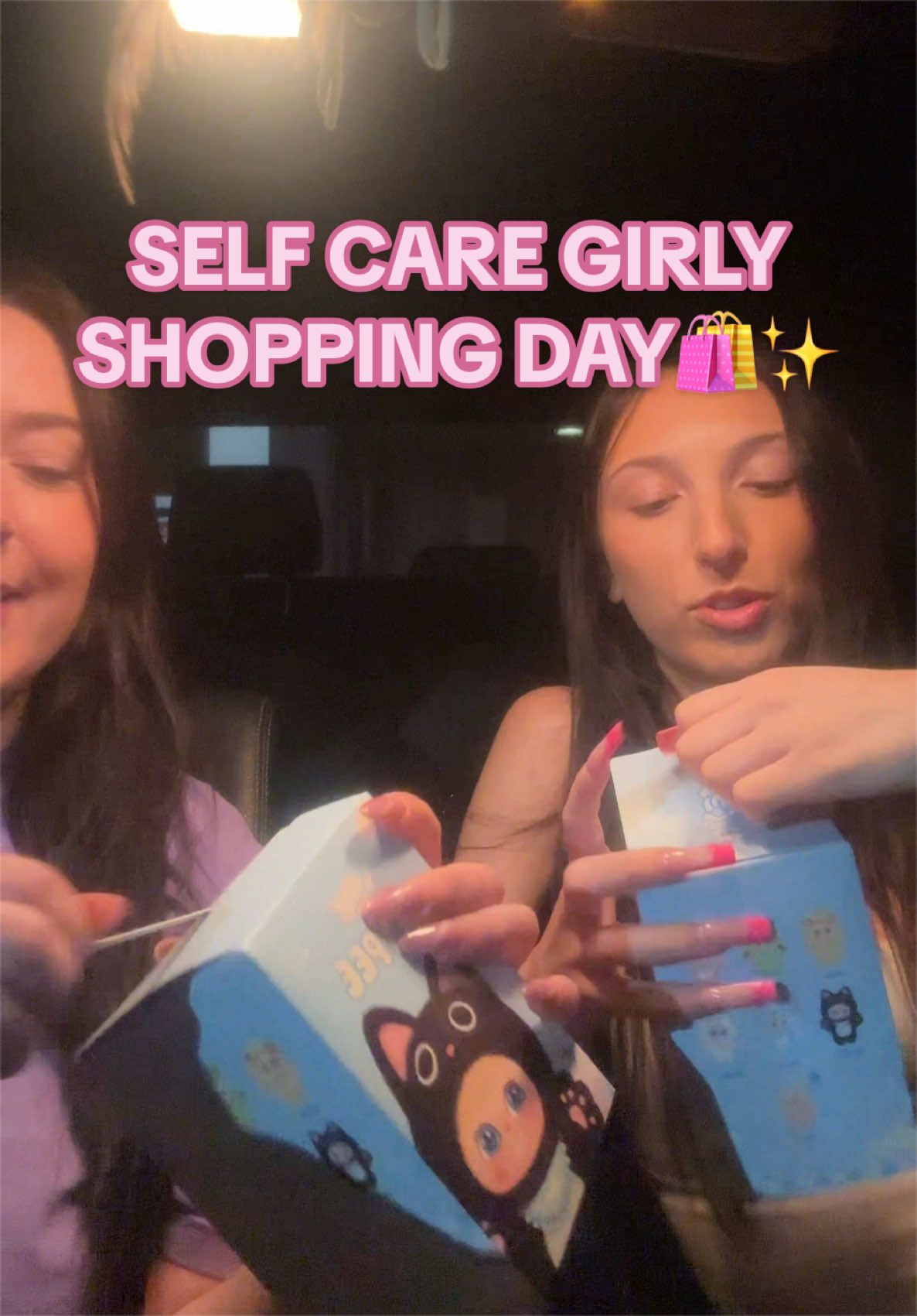 @ItsAlexisSimone
