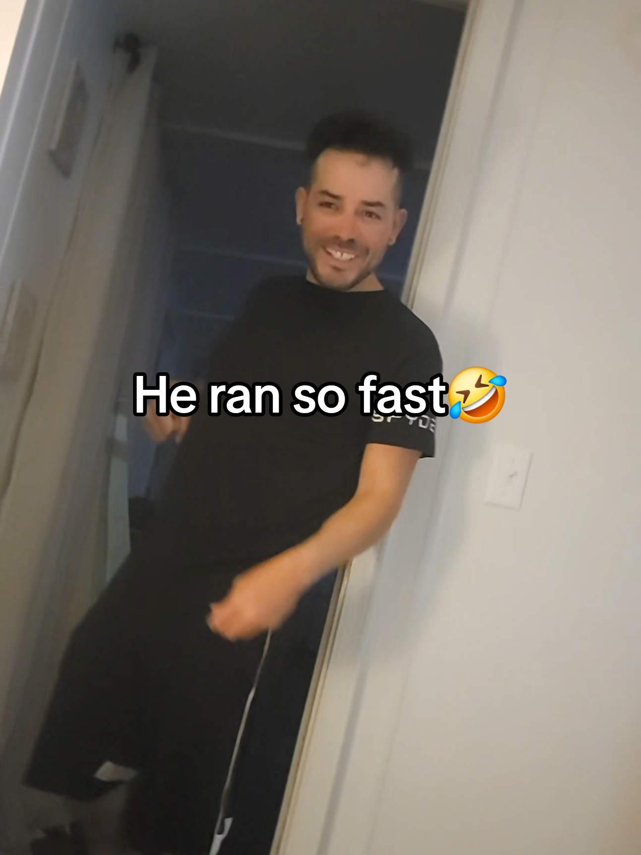 @She's V3N0M🦂
