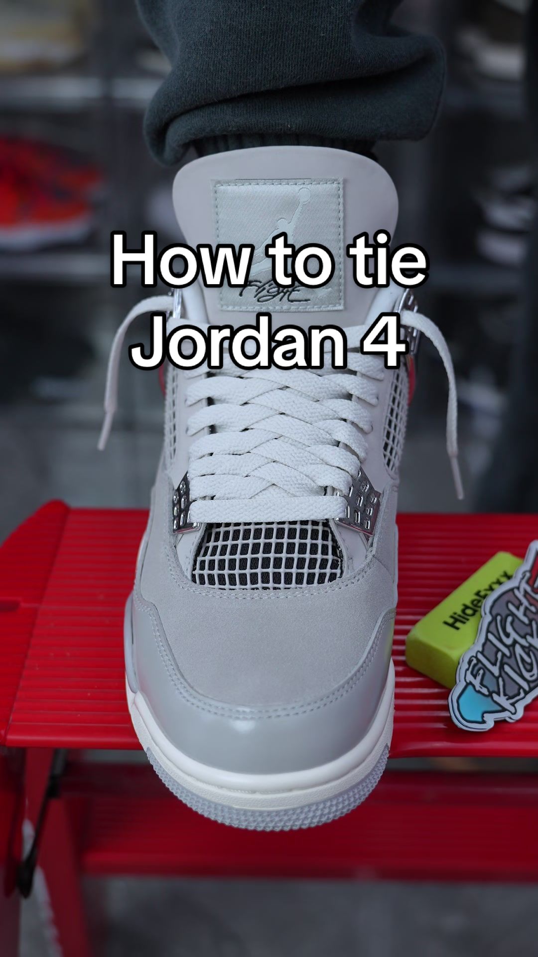 @Lacedsneaker