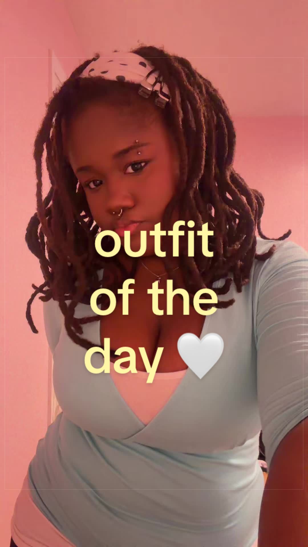 @🤍