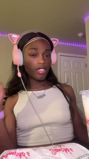 @ᴊᴀᴅᴀʜ ᴍᴀʀɪᴇ 💕