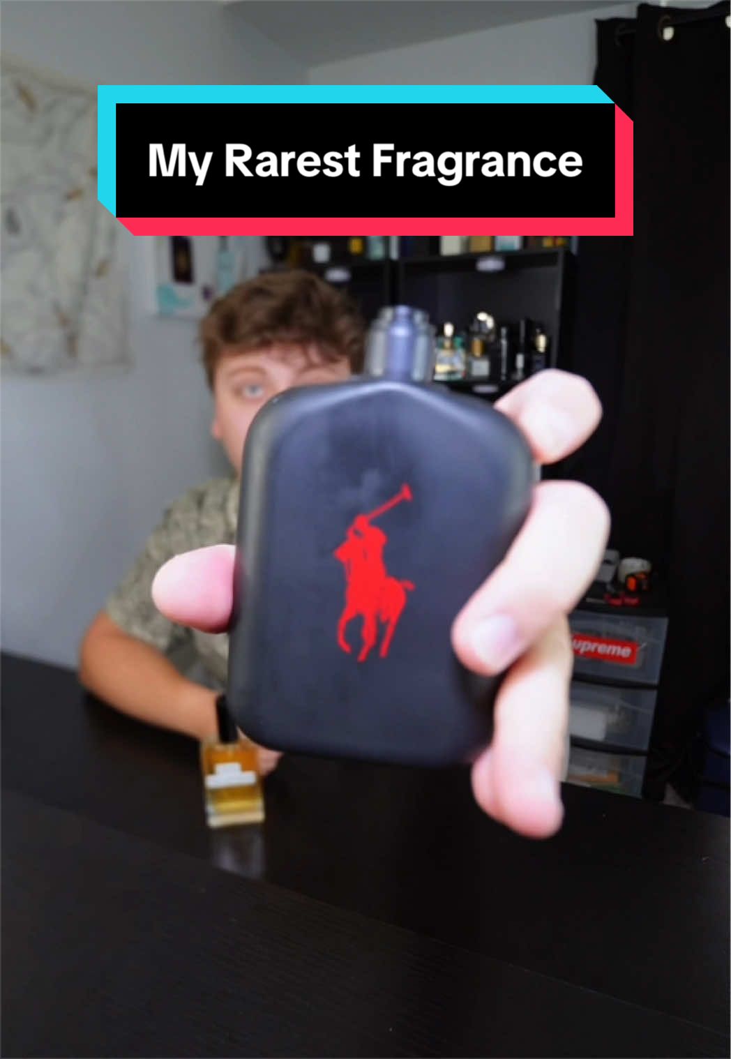 @ComedicScents