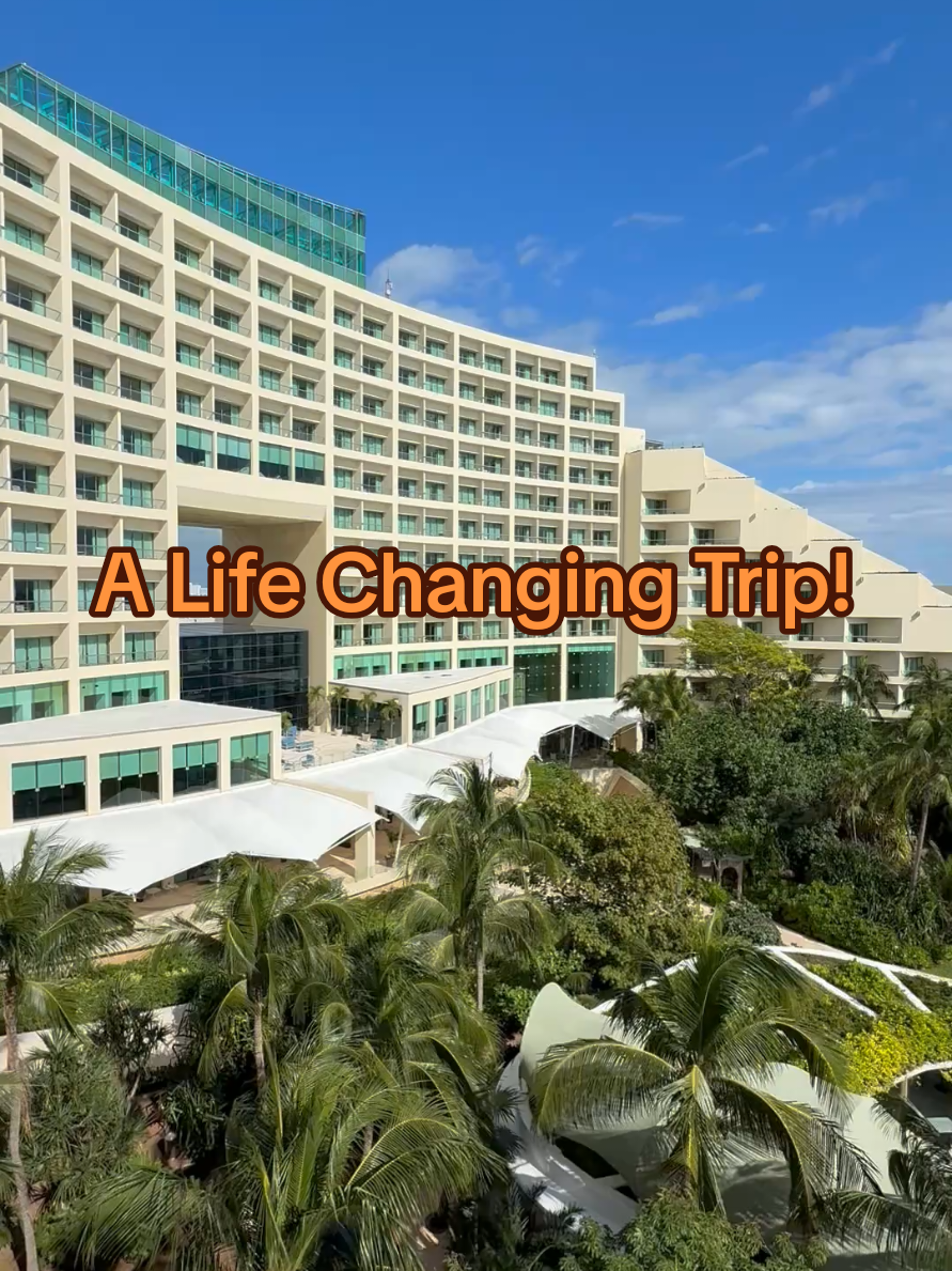 @Melissa | Wedding Travel Agent