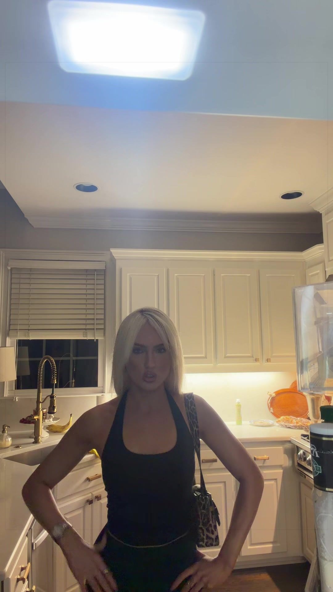 @AVA ISABELLA