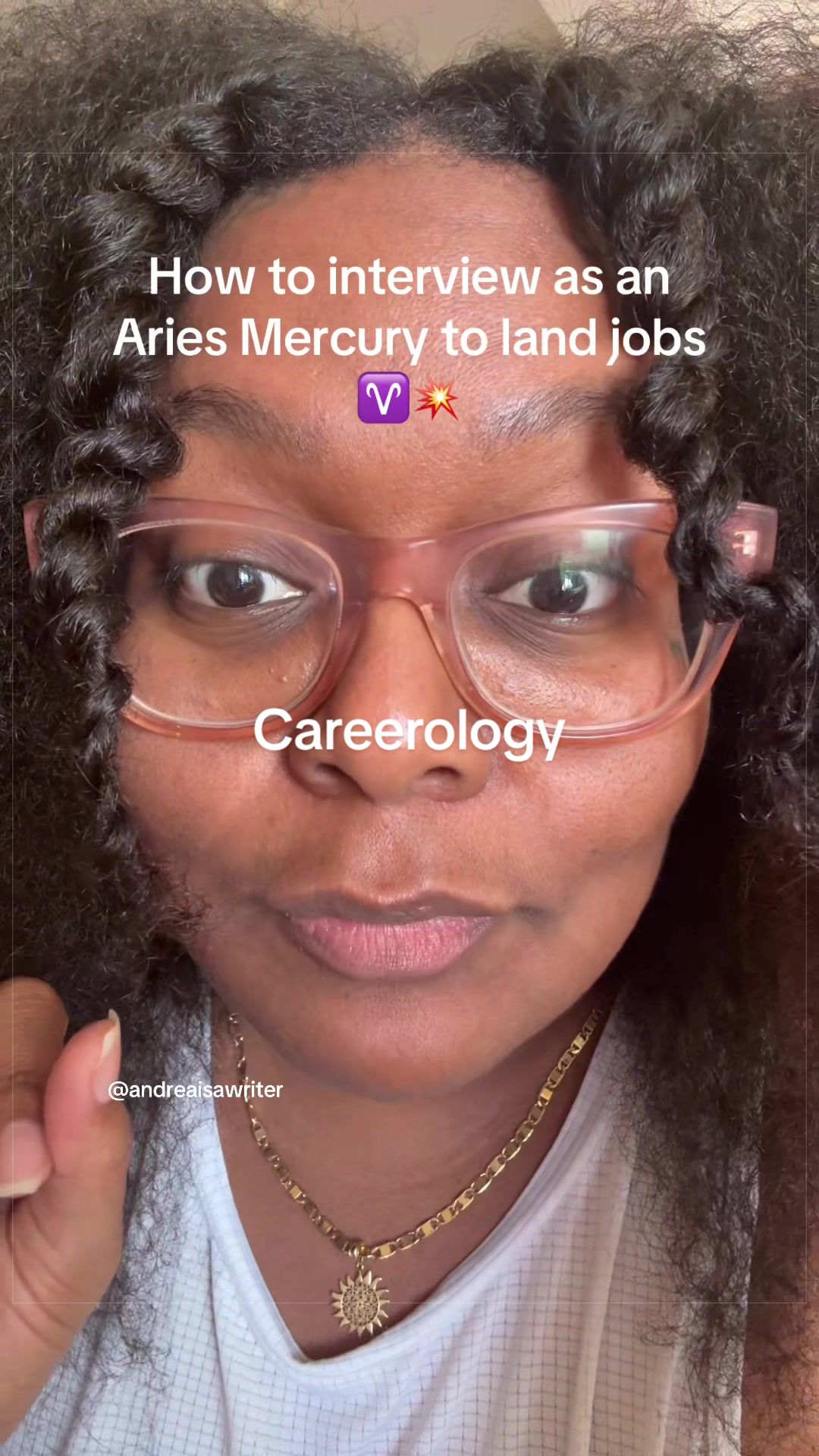 @The Career Priestess🌙