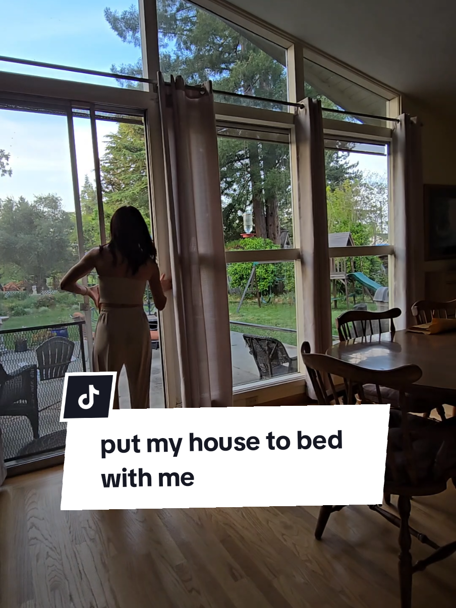 @The Real Rebekah