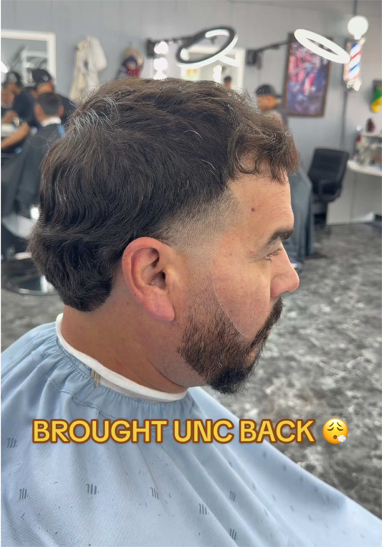 @Waukegan Barber | Beni Zavala