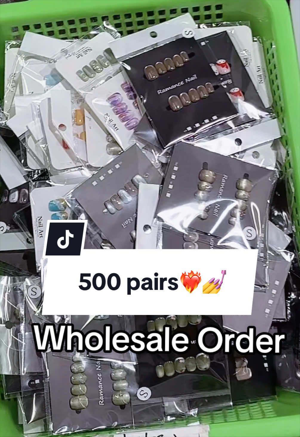 @XCM.WOWO.NAILS
