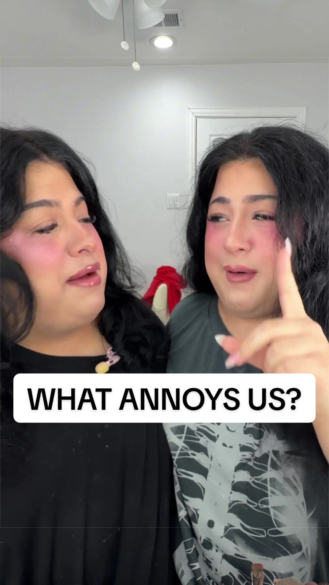 @Mia & Mila