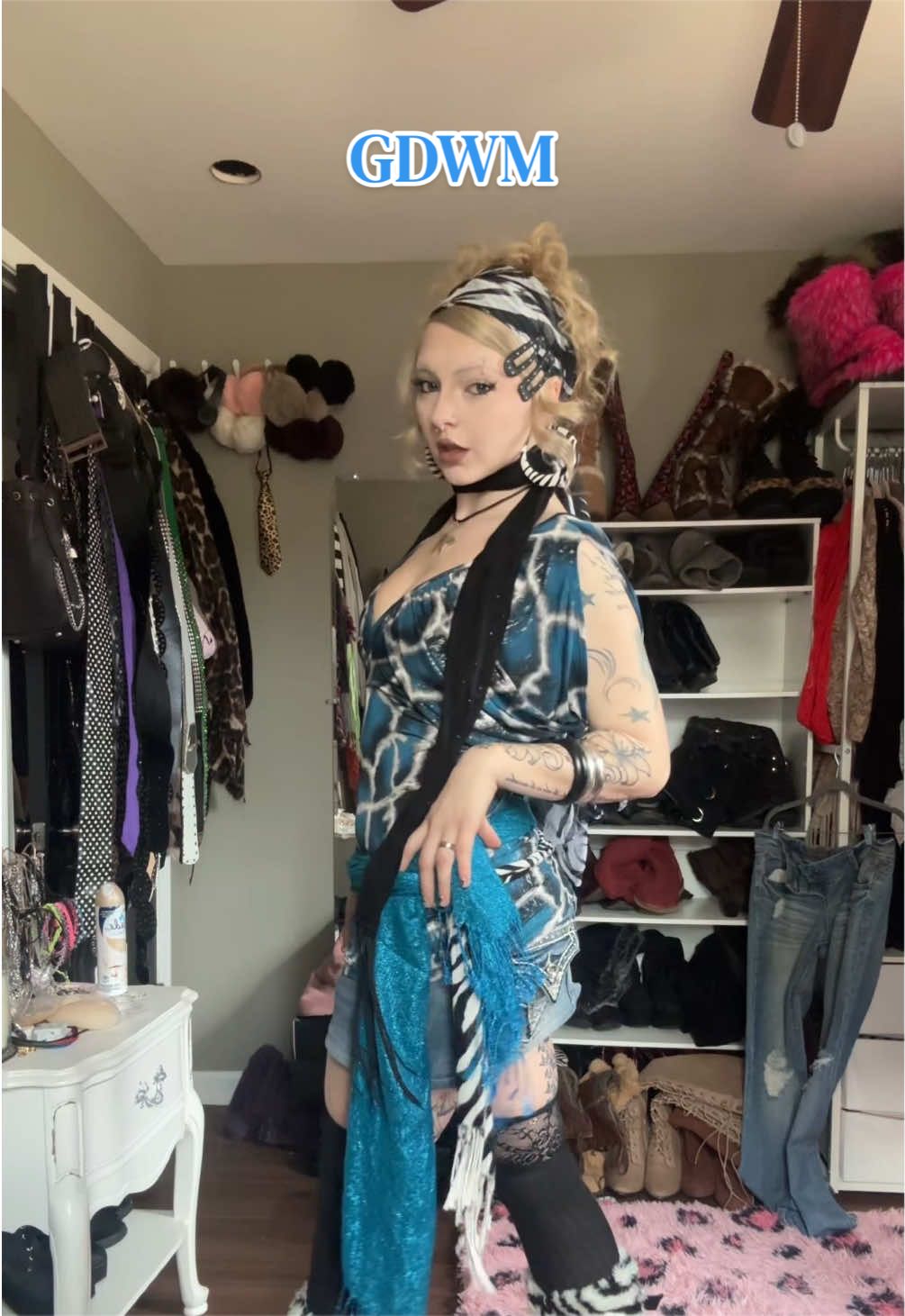 @alexa😋