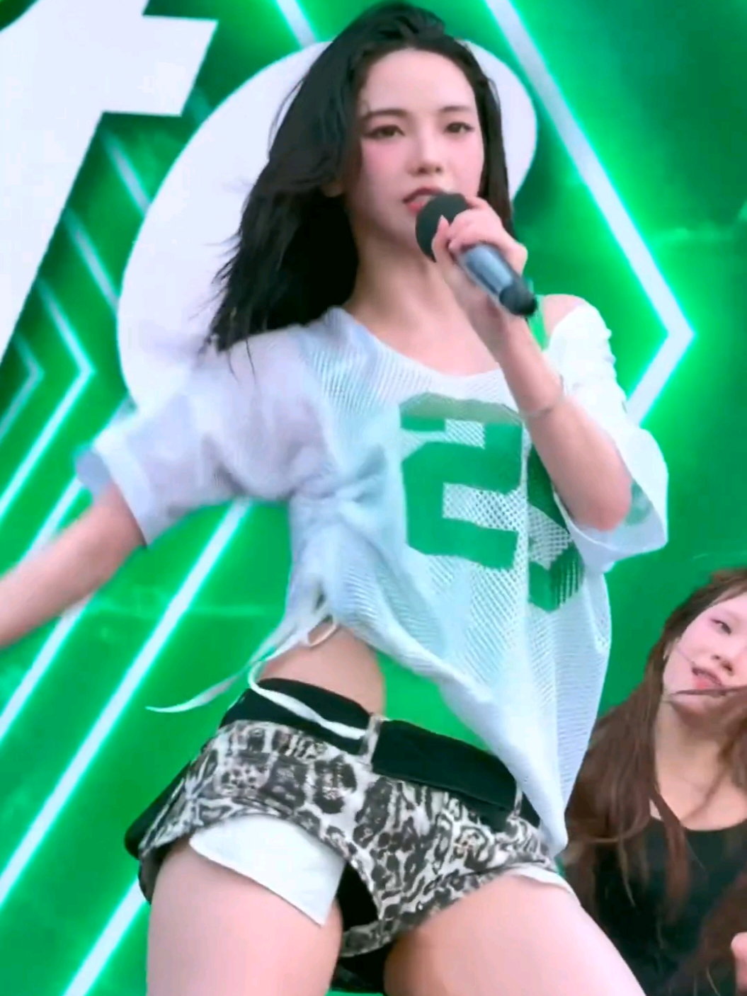 @๐ ๐ฃ๐ก