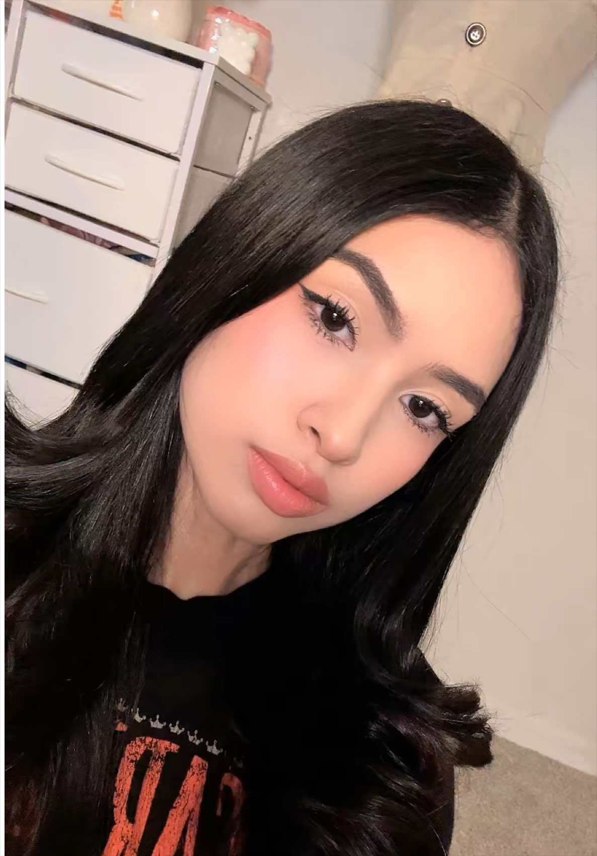 @itsdebby.x