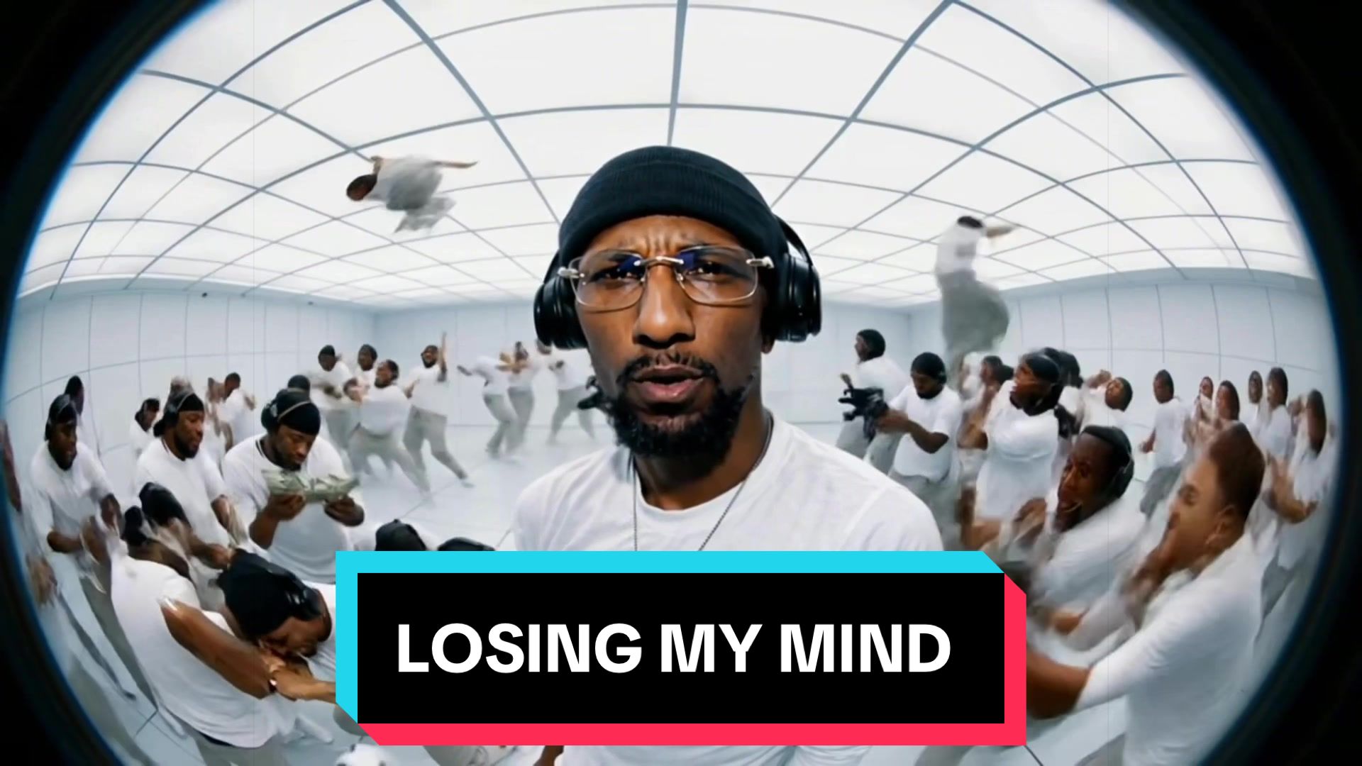 @Mauvlous
