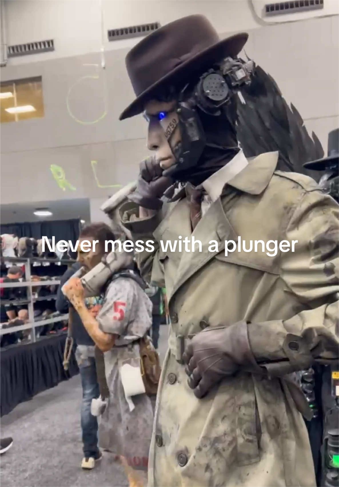 @Freaks_of_HHN