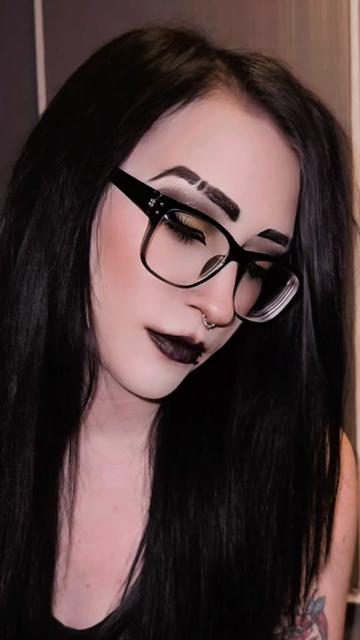 @⛧𝐸𝓃𝓋𝓎⛧