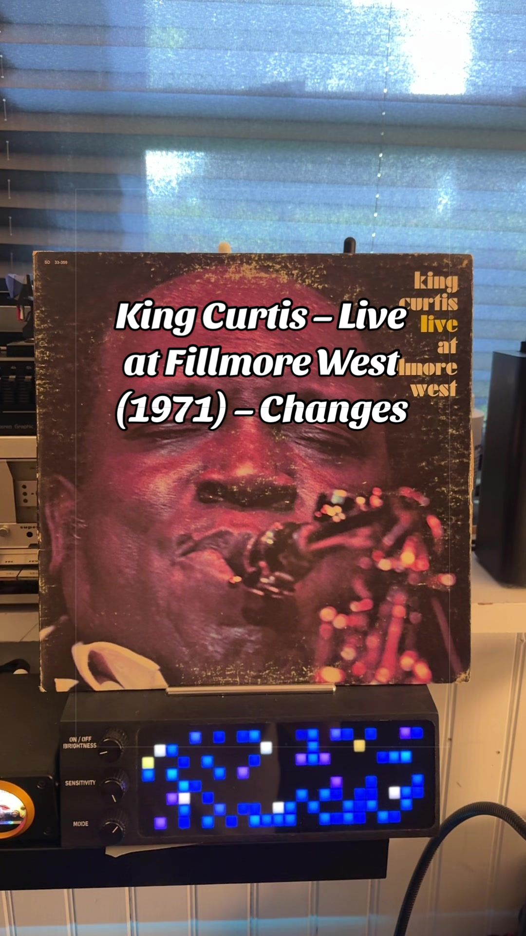 @Lou’s Vinyl Grooves