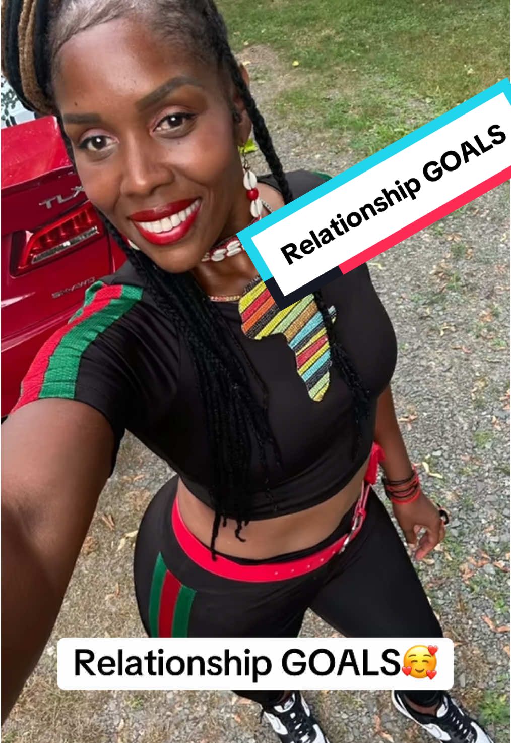 @Leeshmahogany
