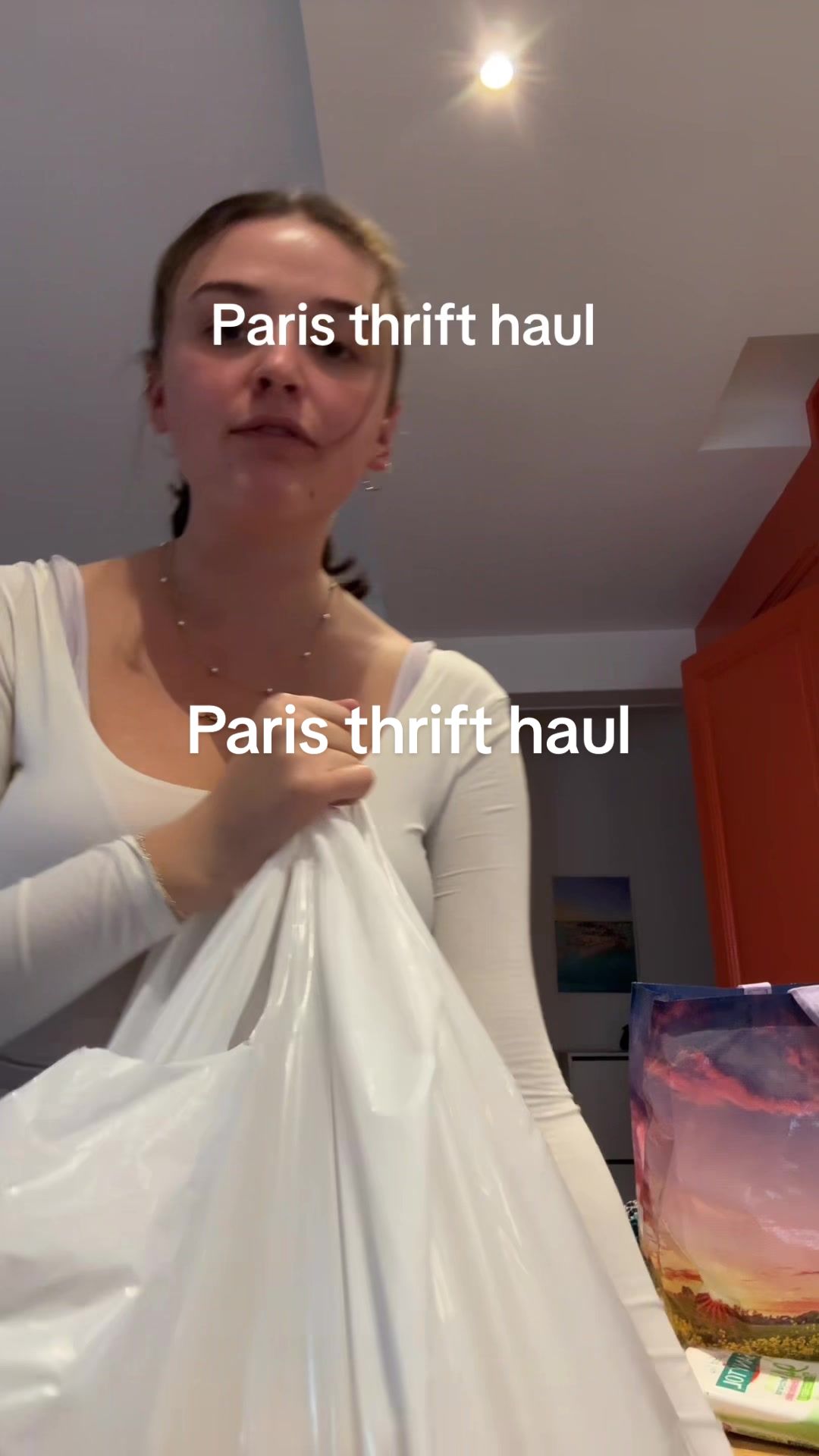 @carolinegb__
