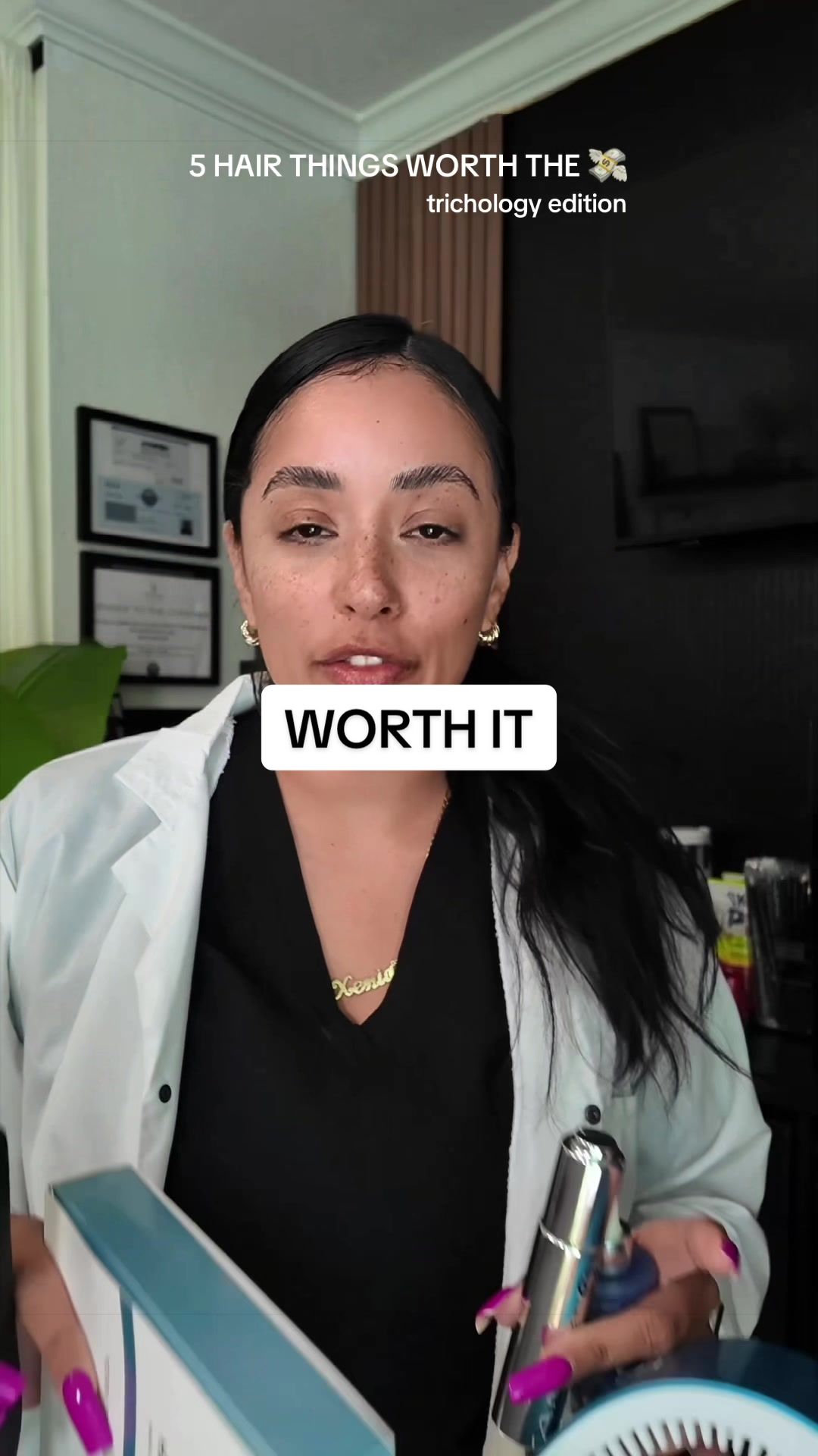 @Xenia Maritza | Trichologist