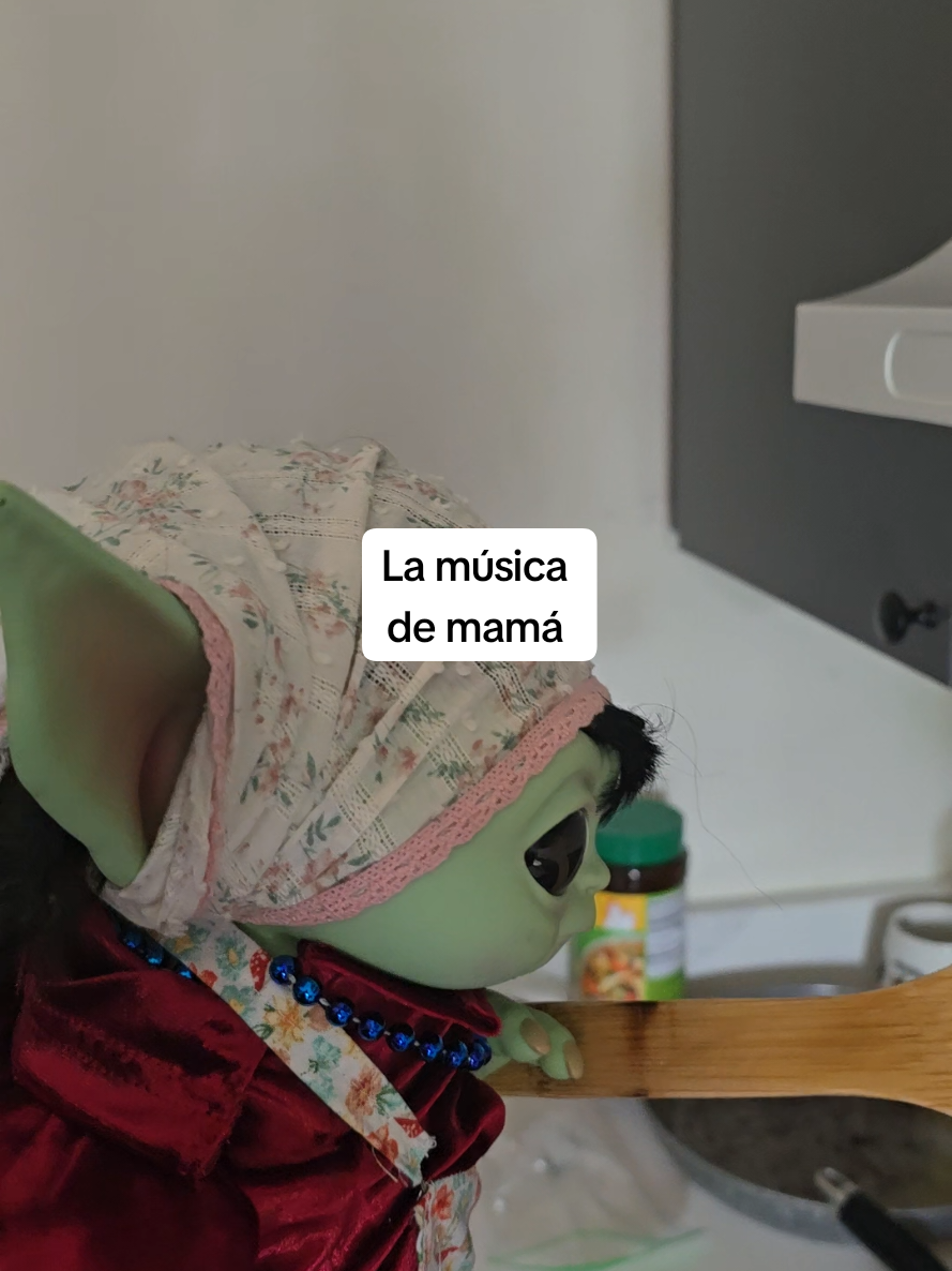 @Yoditabeibi (USA)