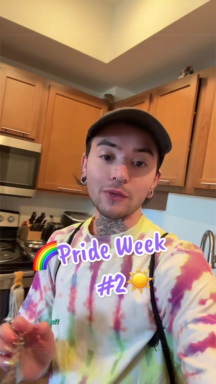 @Elleot