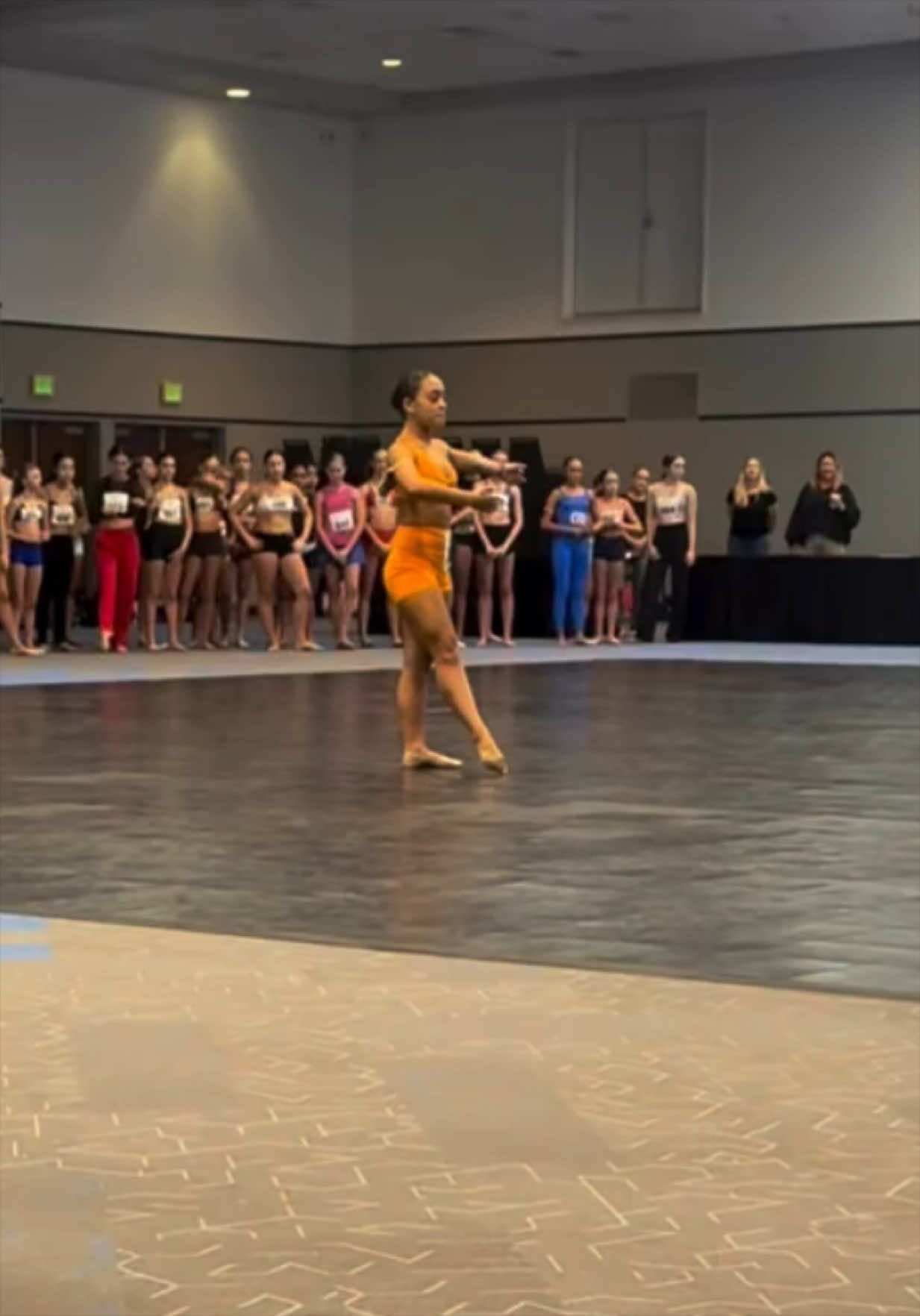 @Universe of Dance 💫