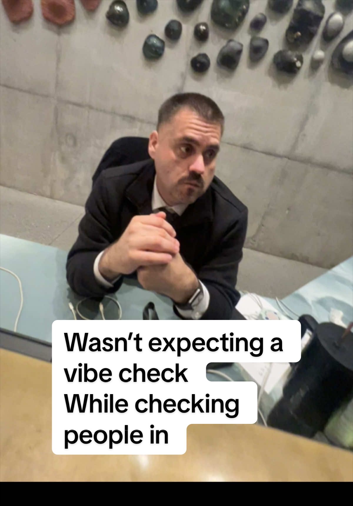 @Whatsmyvibe
