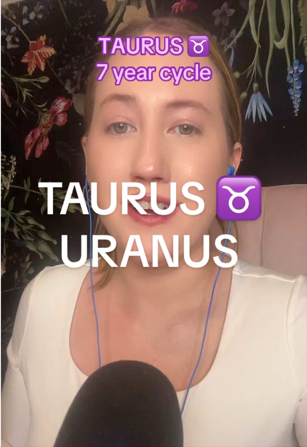 @JenniMoonEnergy