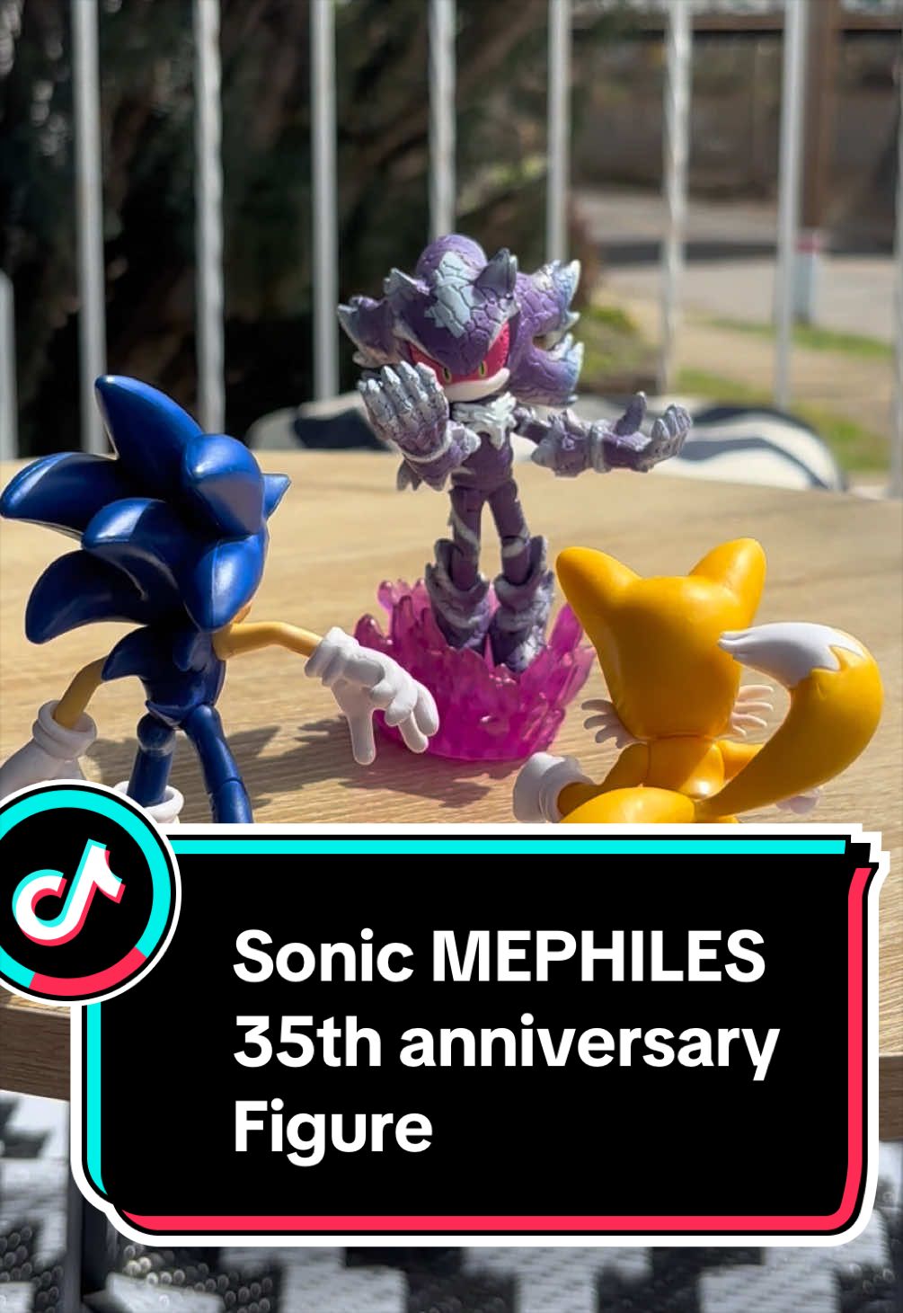 @ActionfigureStories + Sonic