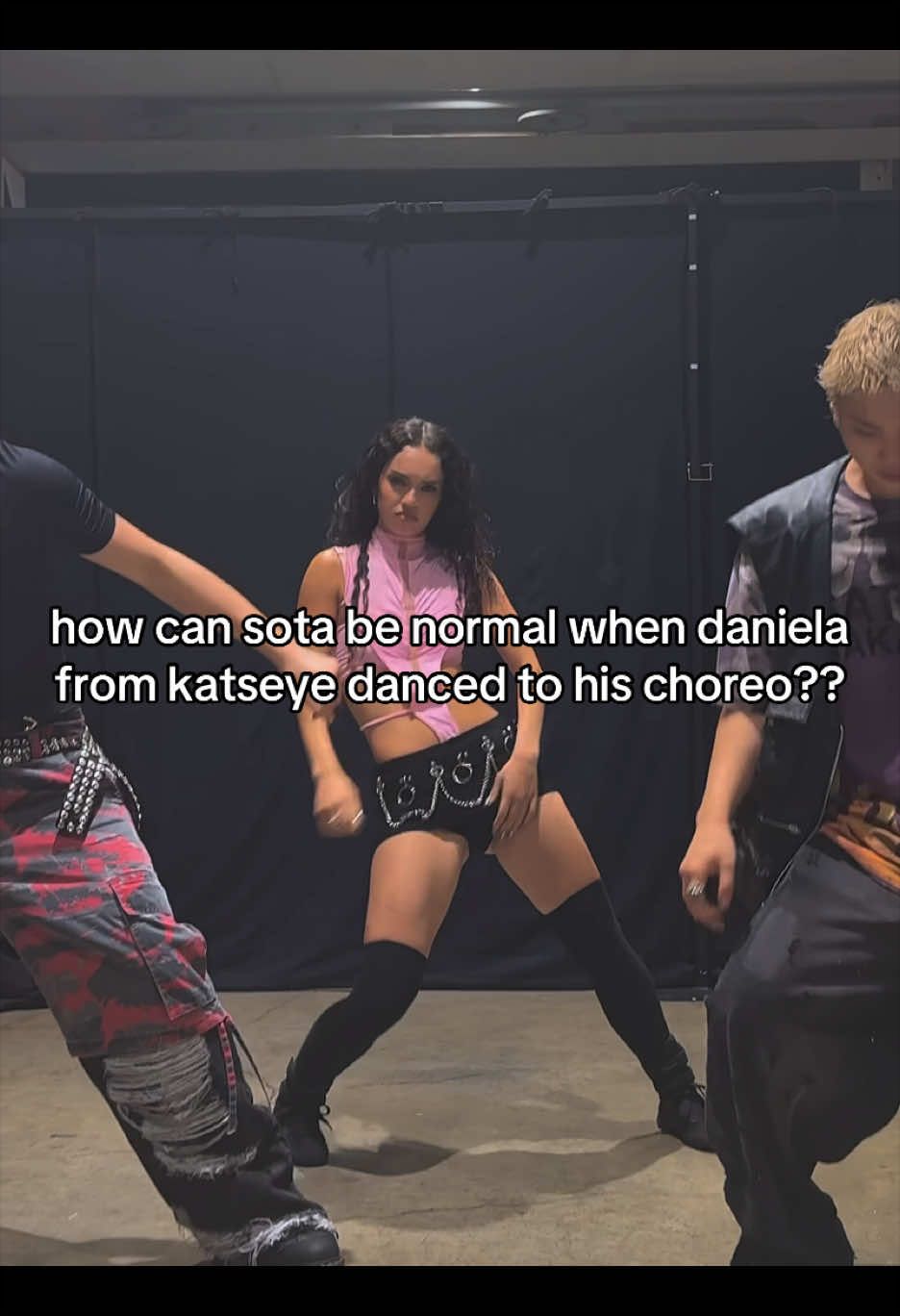 @d! 🎧🐬