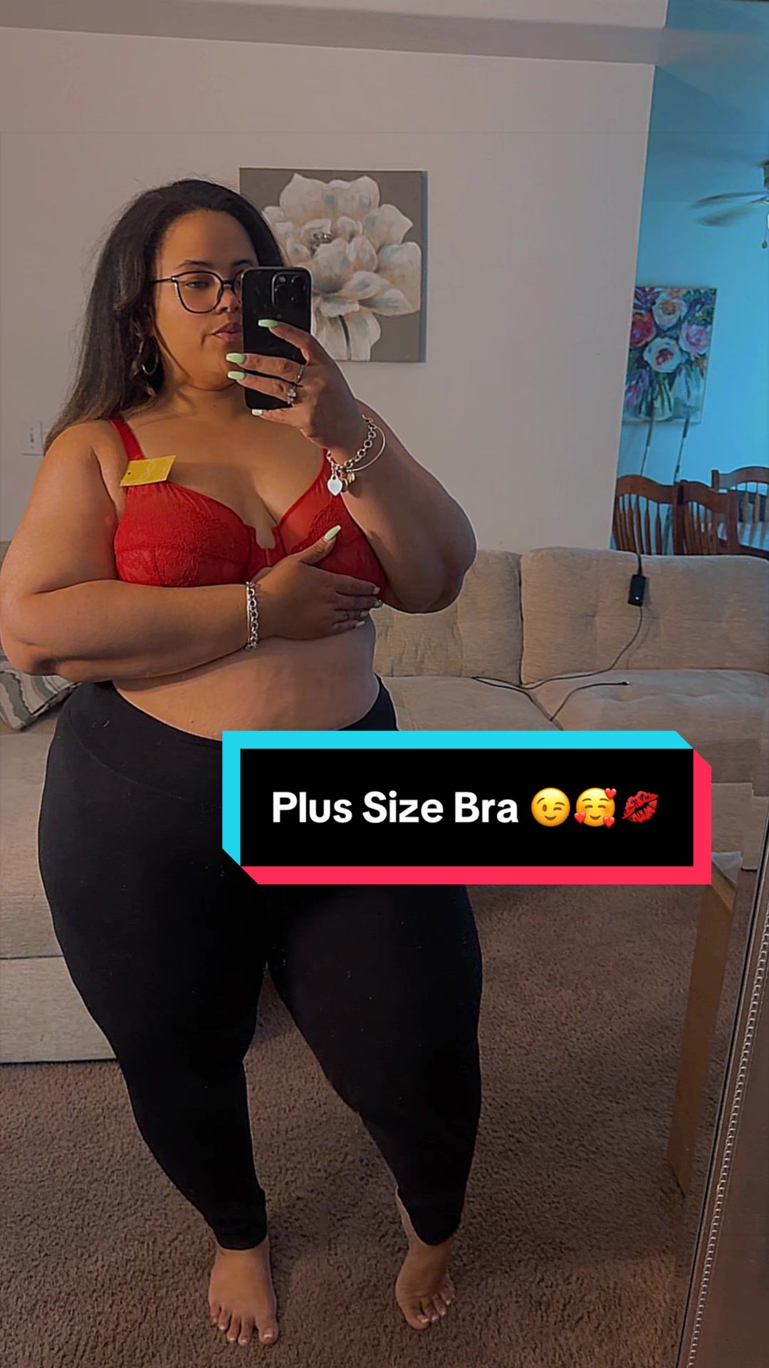 @hazel_eyez_thick_chic