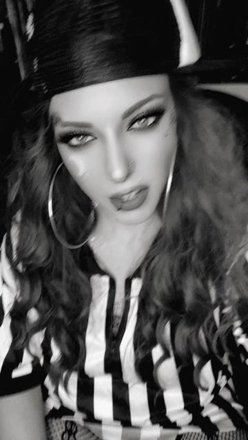 @MAGICAL 👑DEM😈EYEZ🌈
