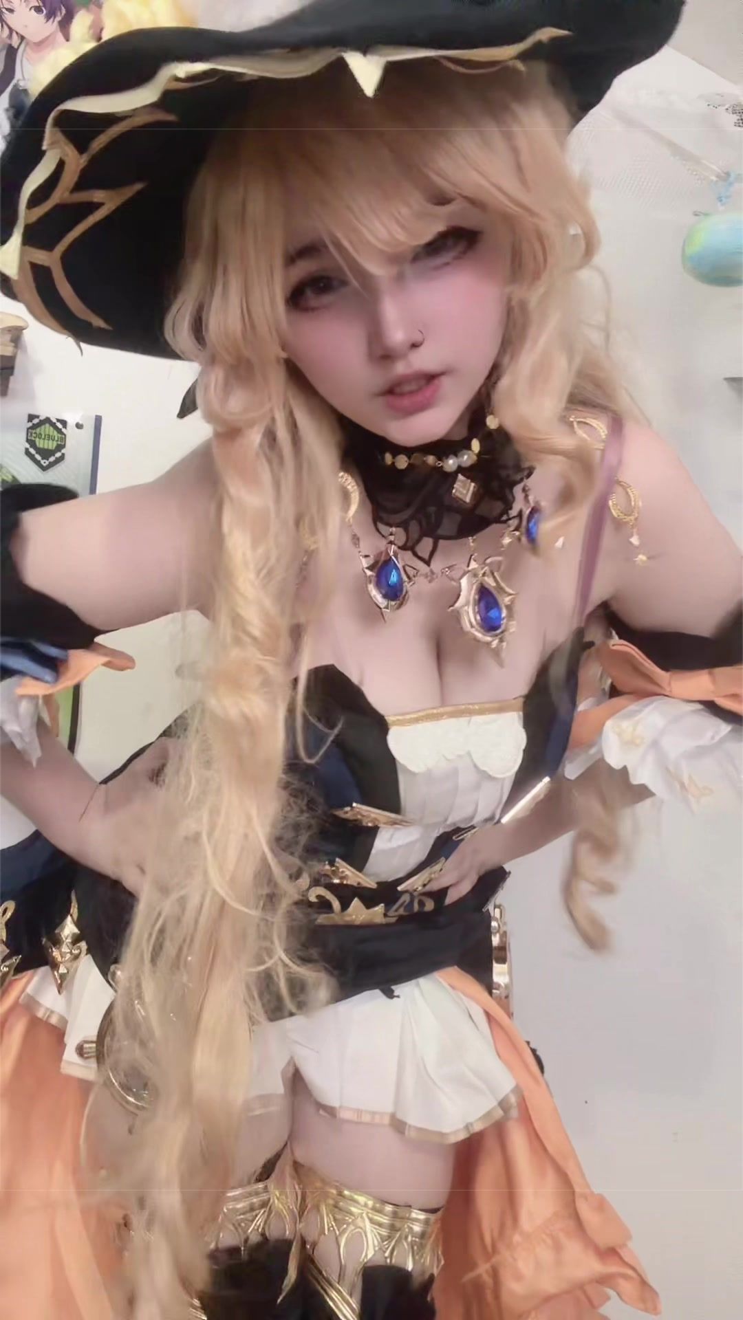 @Mika ۫ ✚