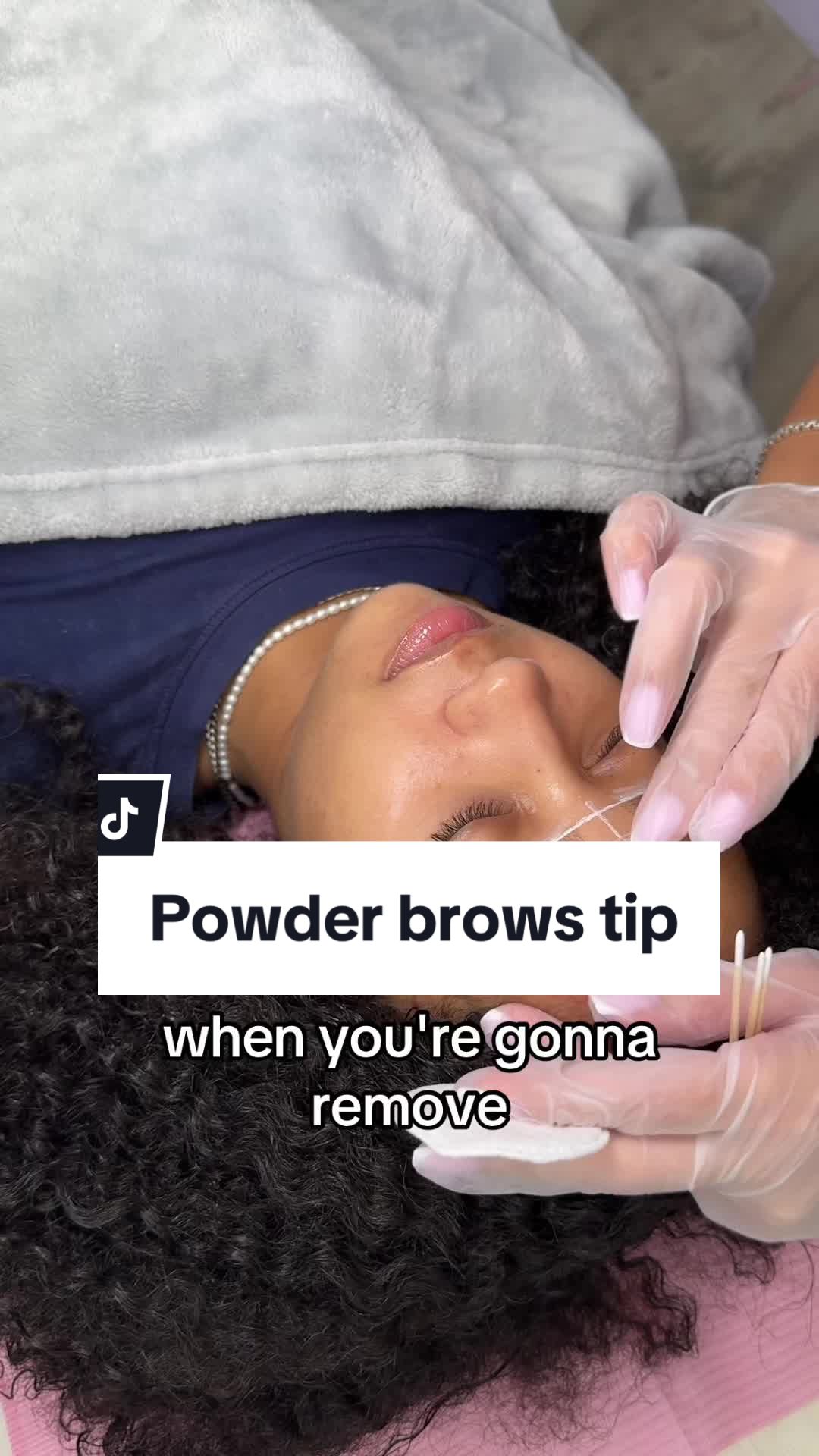 @DARIA POCHESNA