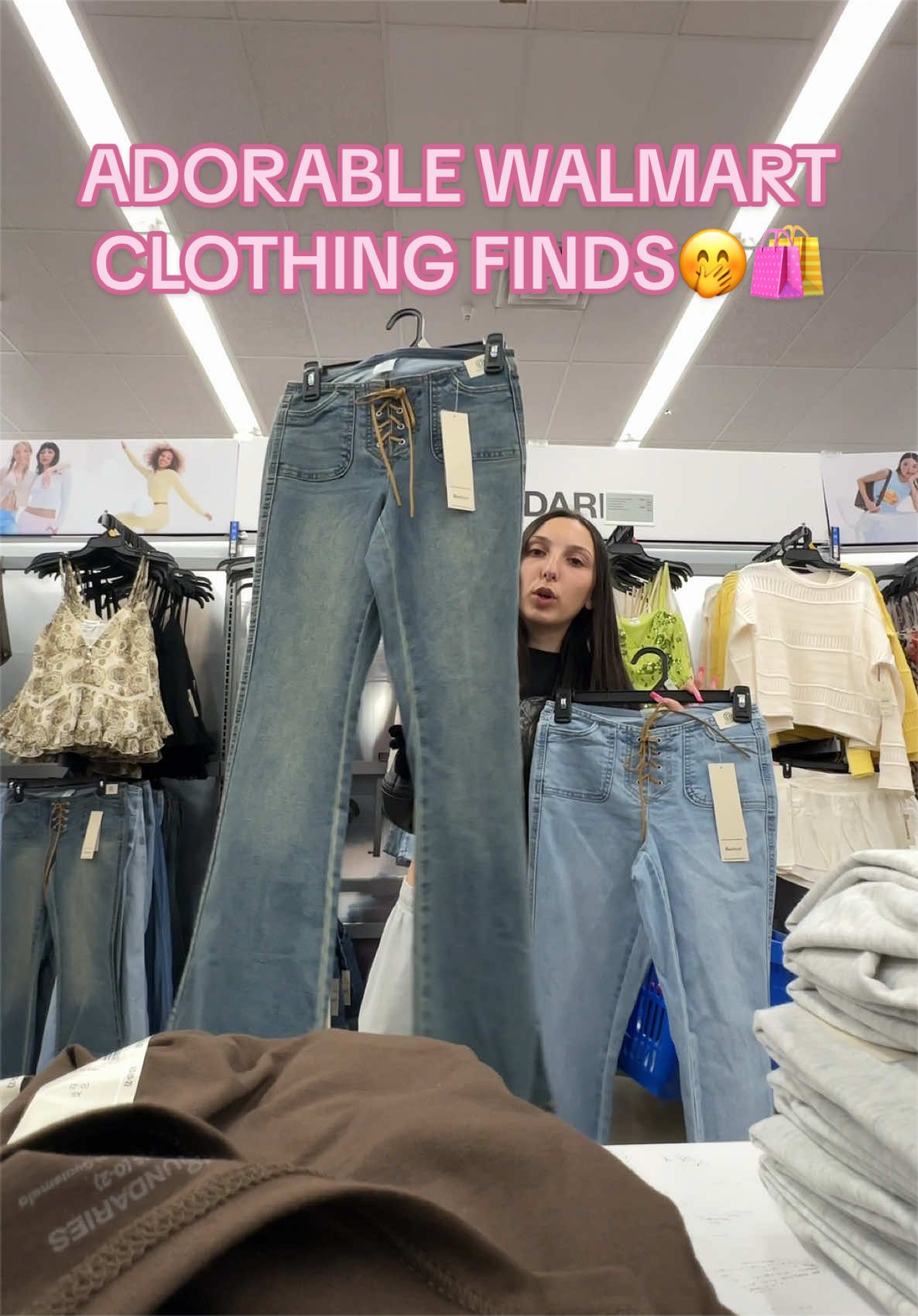 @ItsAlexisSimone