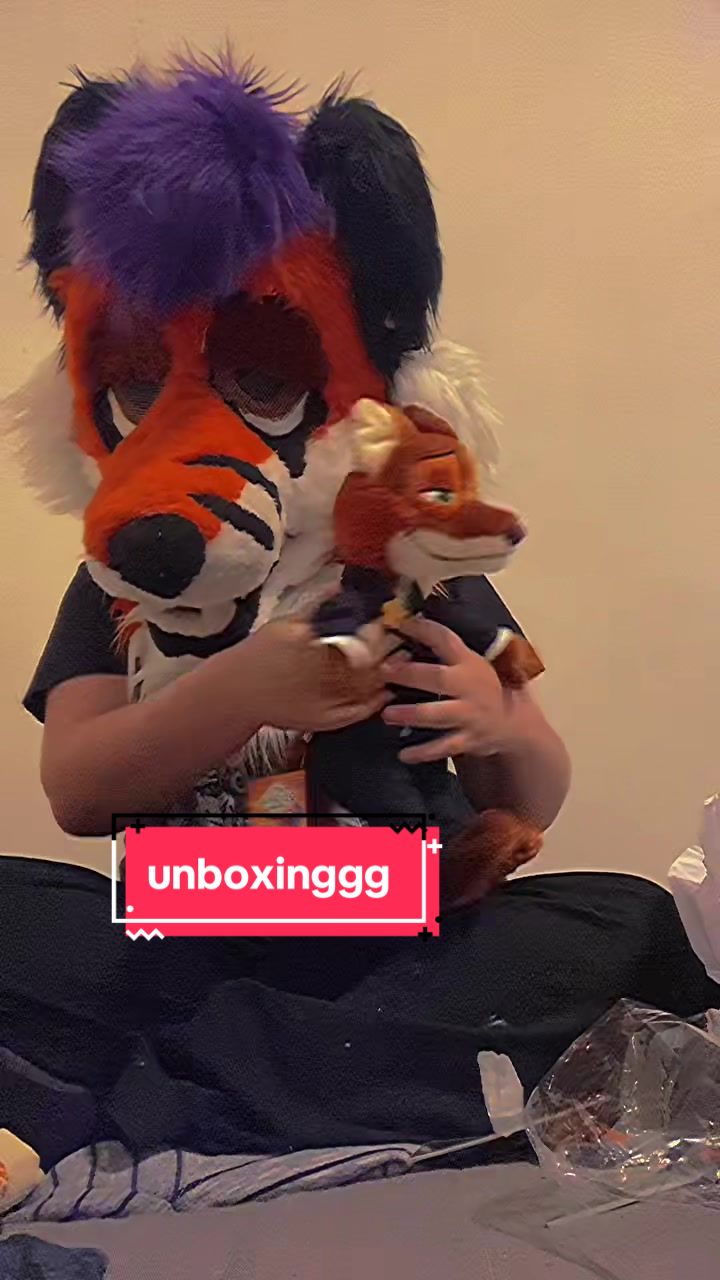 @foxinaflannel