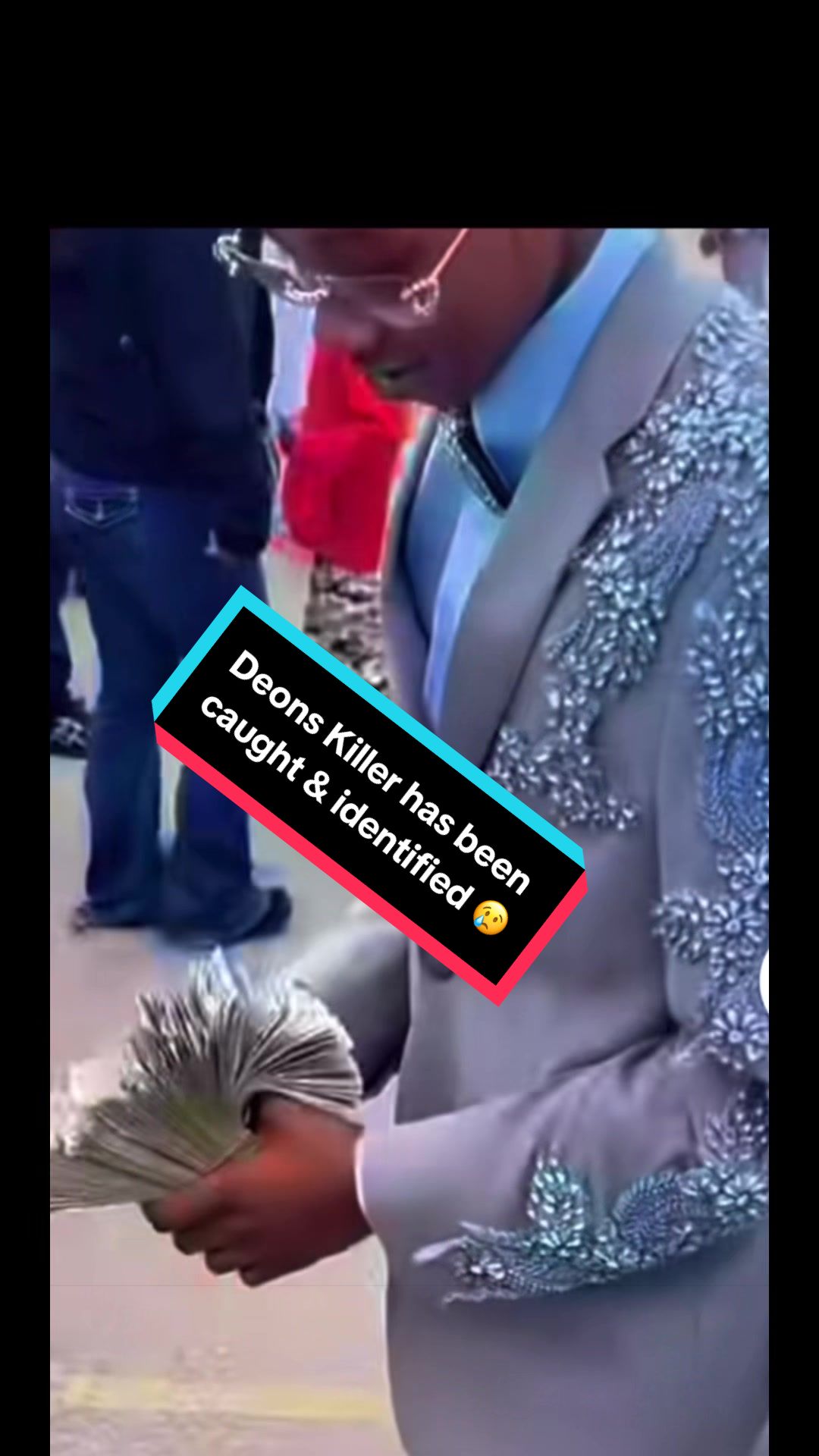 @Cee With The Tea 🍵