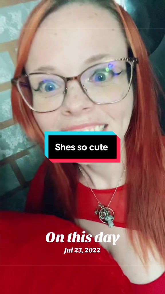 @ThatFreckledBinch