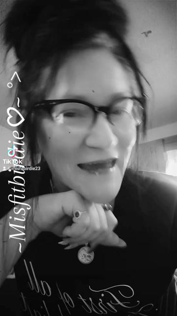 @~Misfitbirdie♡~