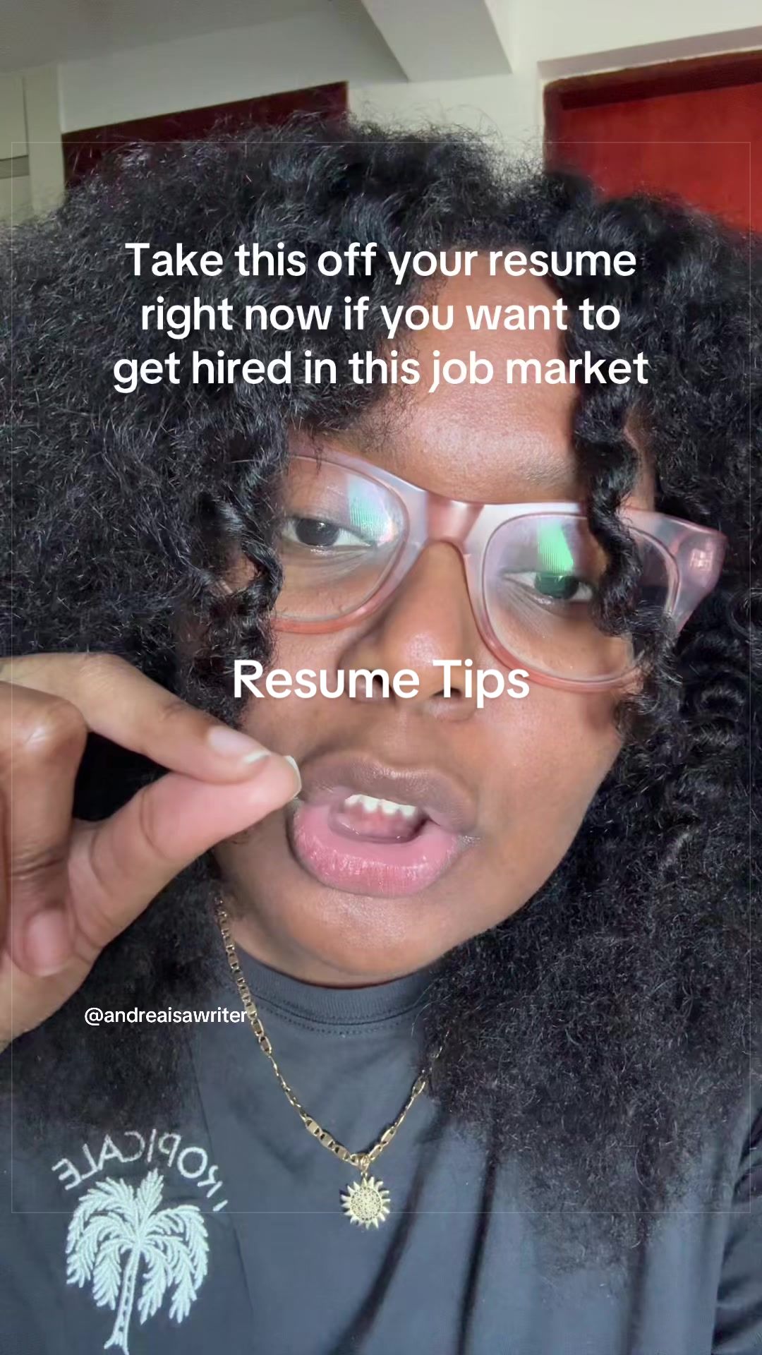 @The Career Priestess 🌙