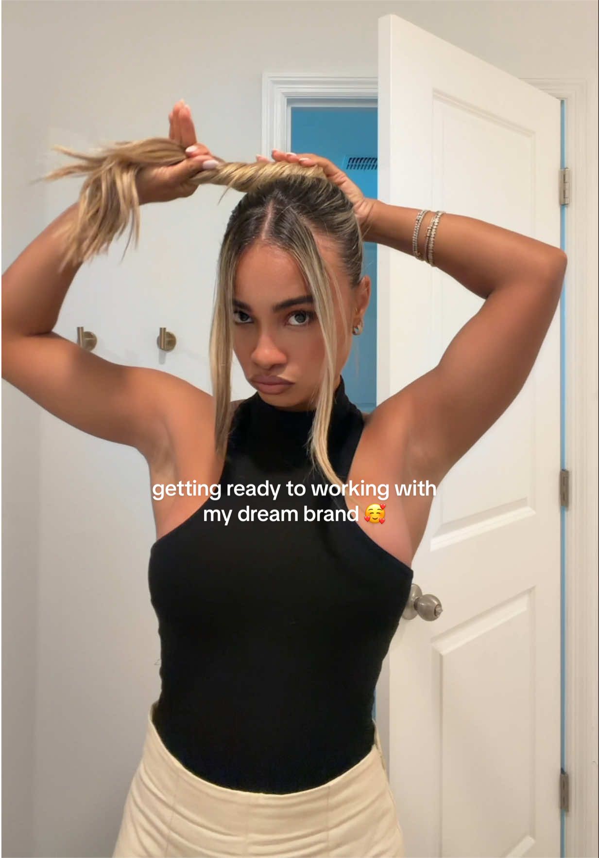 @Carolyn Estephany