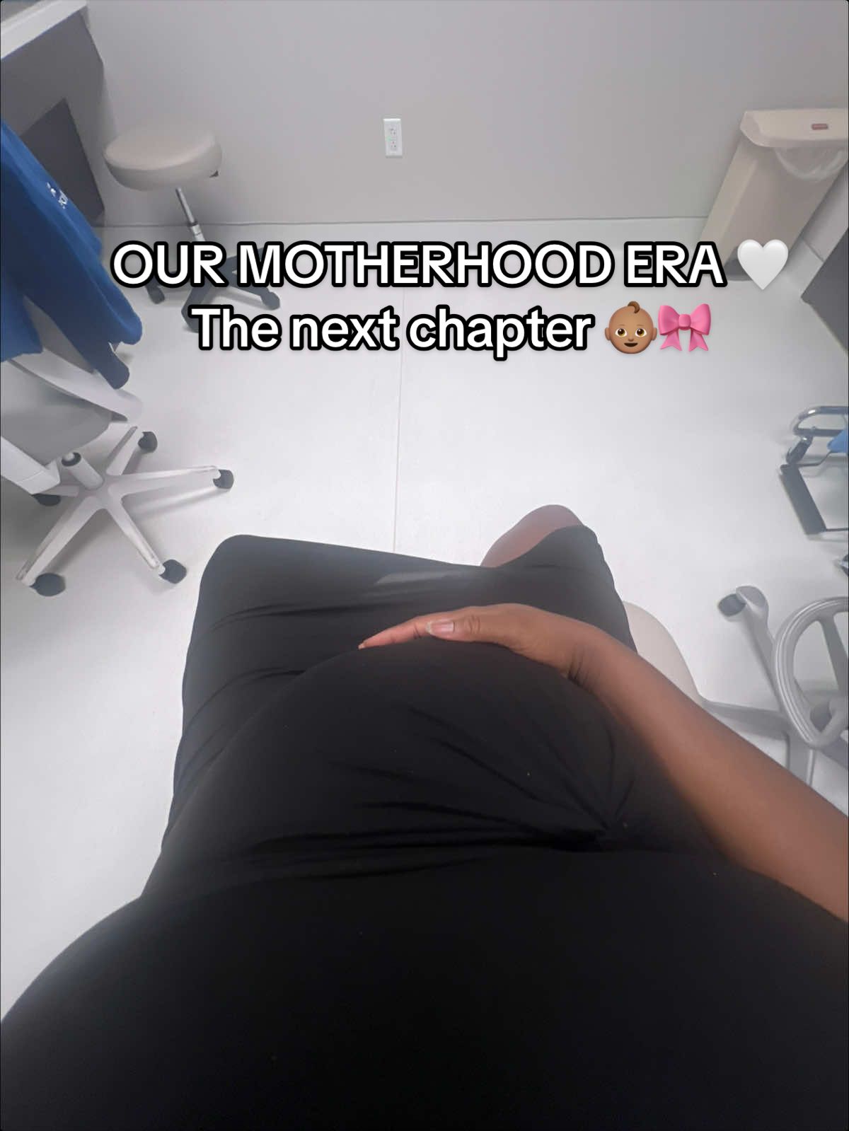 @glow_through_motherhood