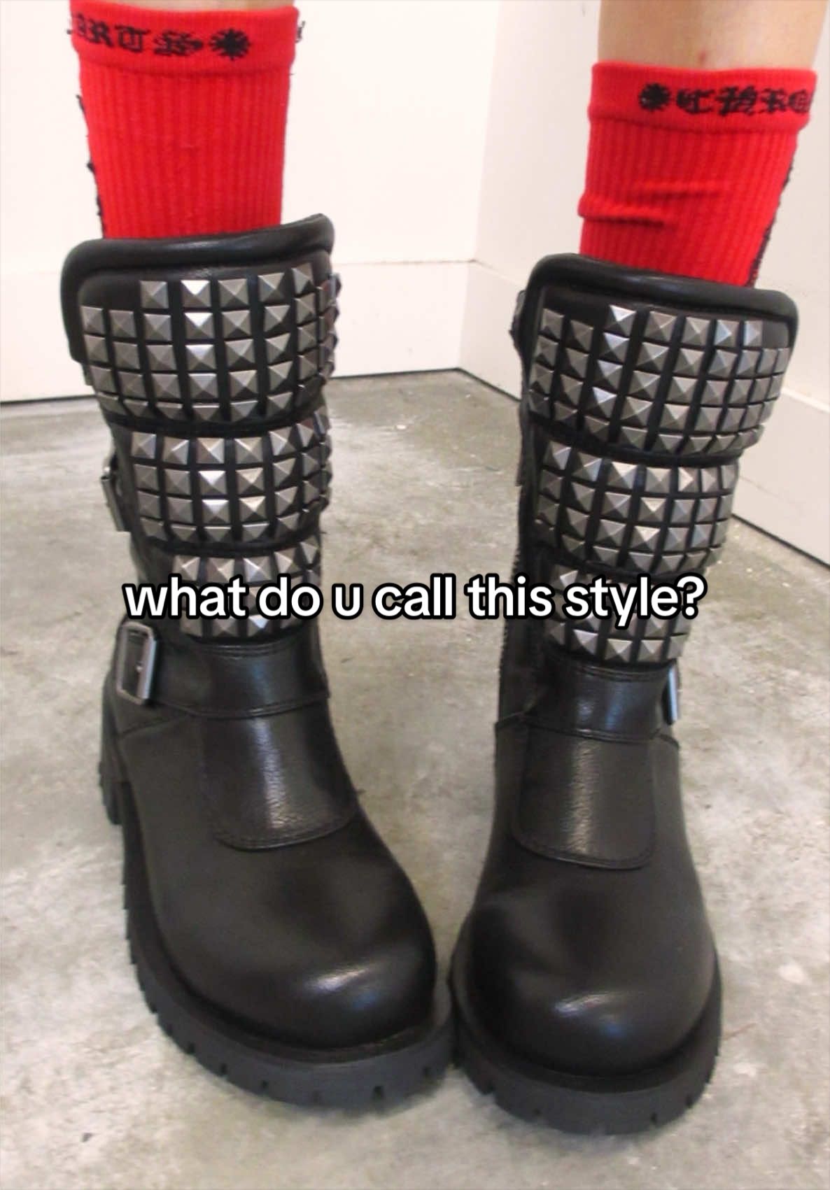 @Dolls Kill