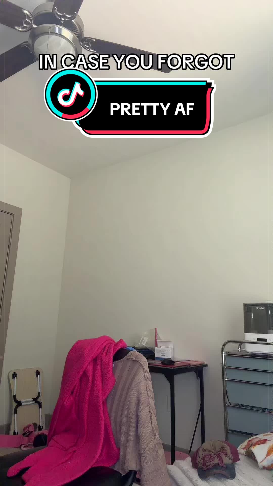 @MsTee_