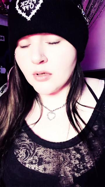 @Peachytaco29