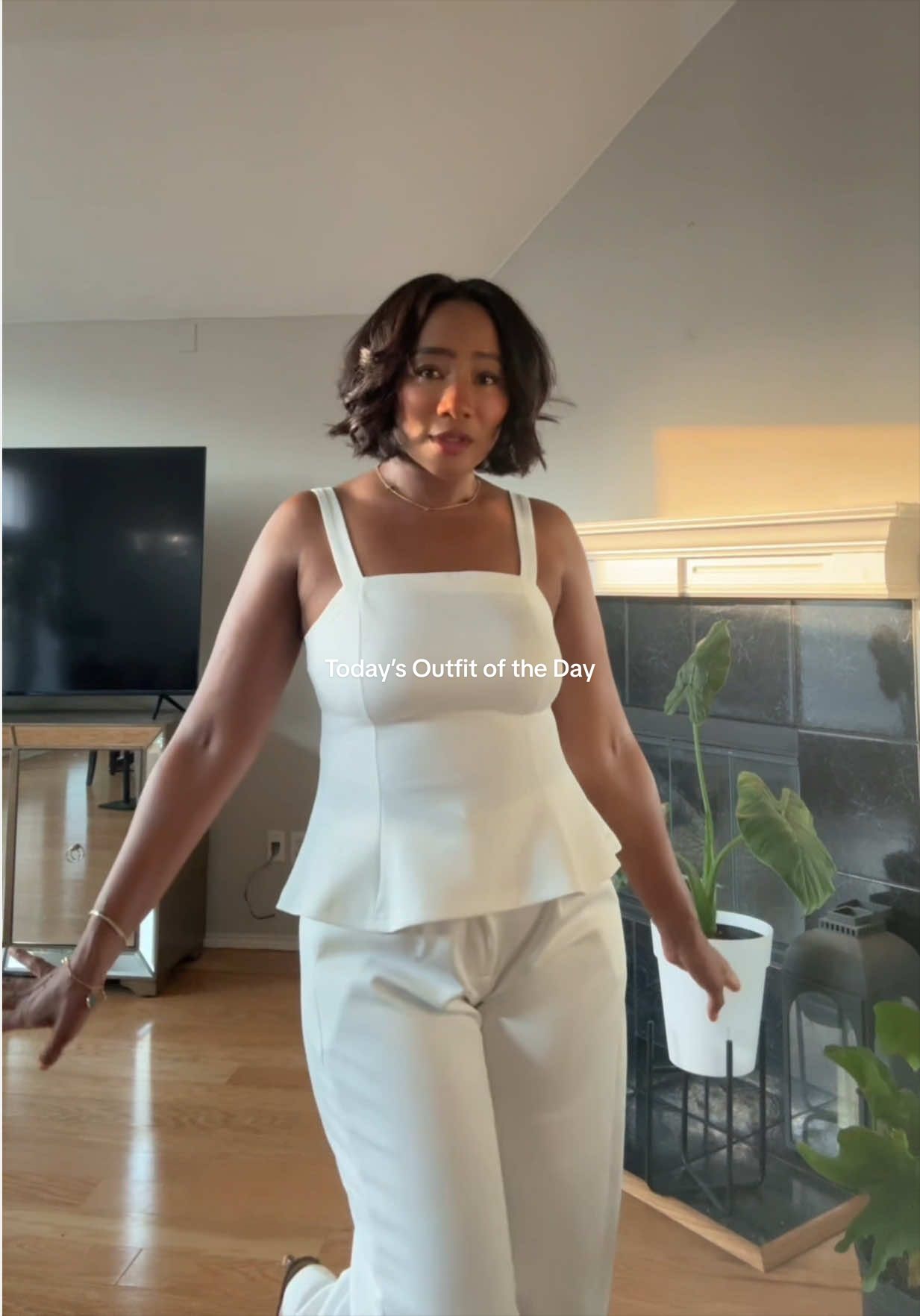 @EffortlesslyChiic