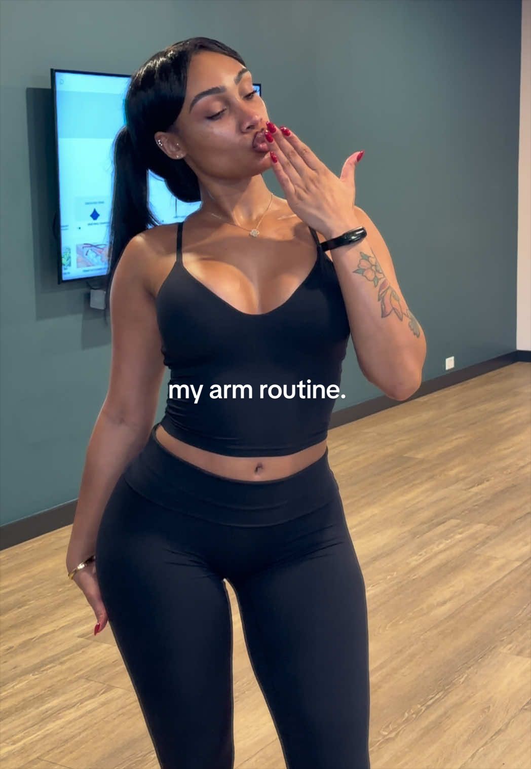 @leasiaslife