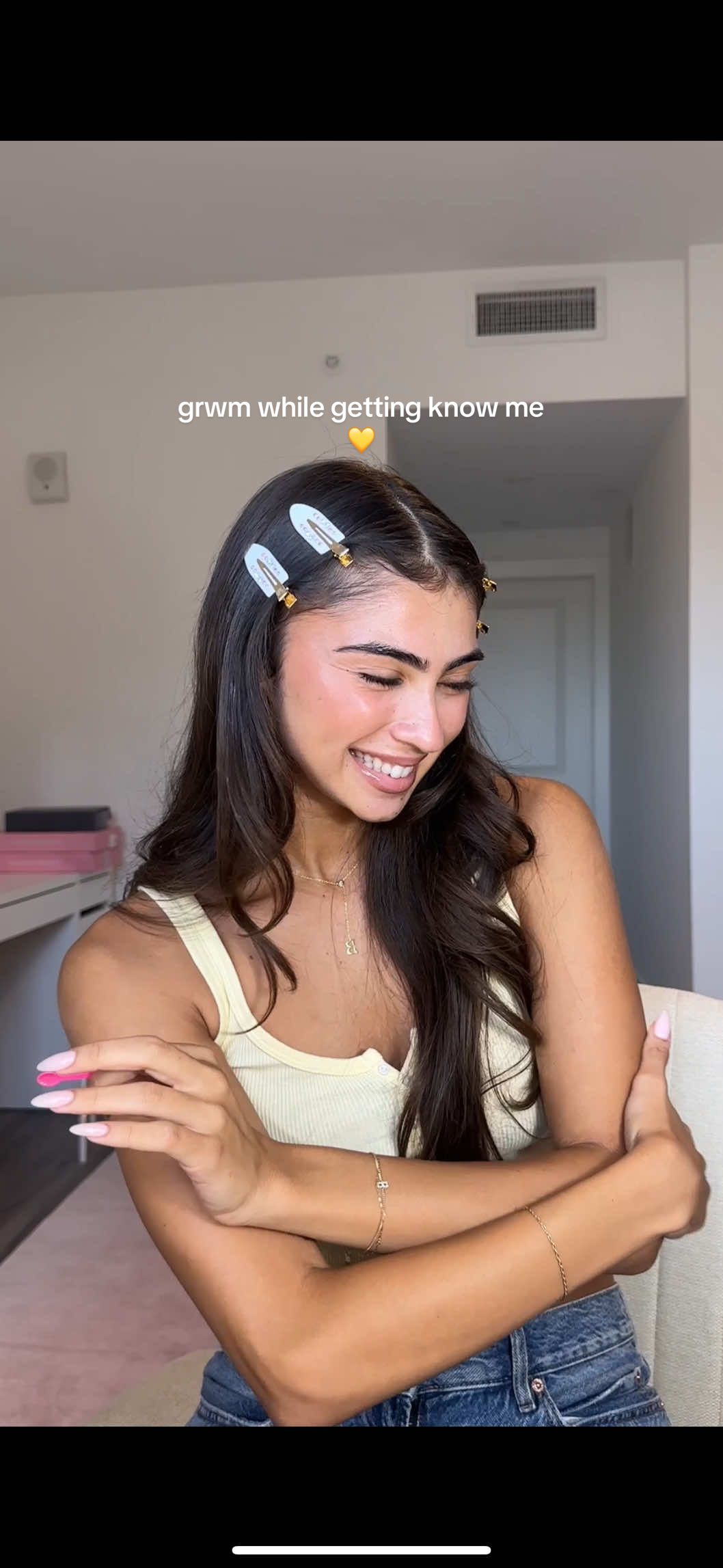 @Bella