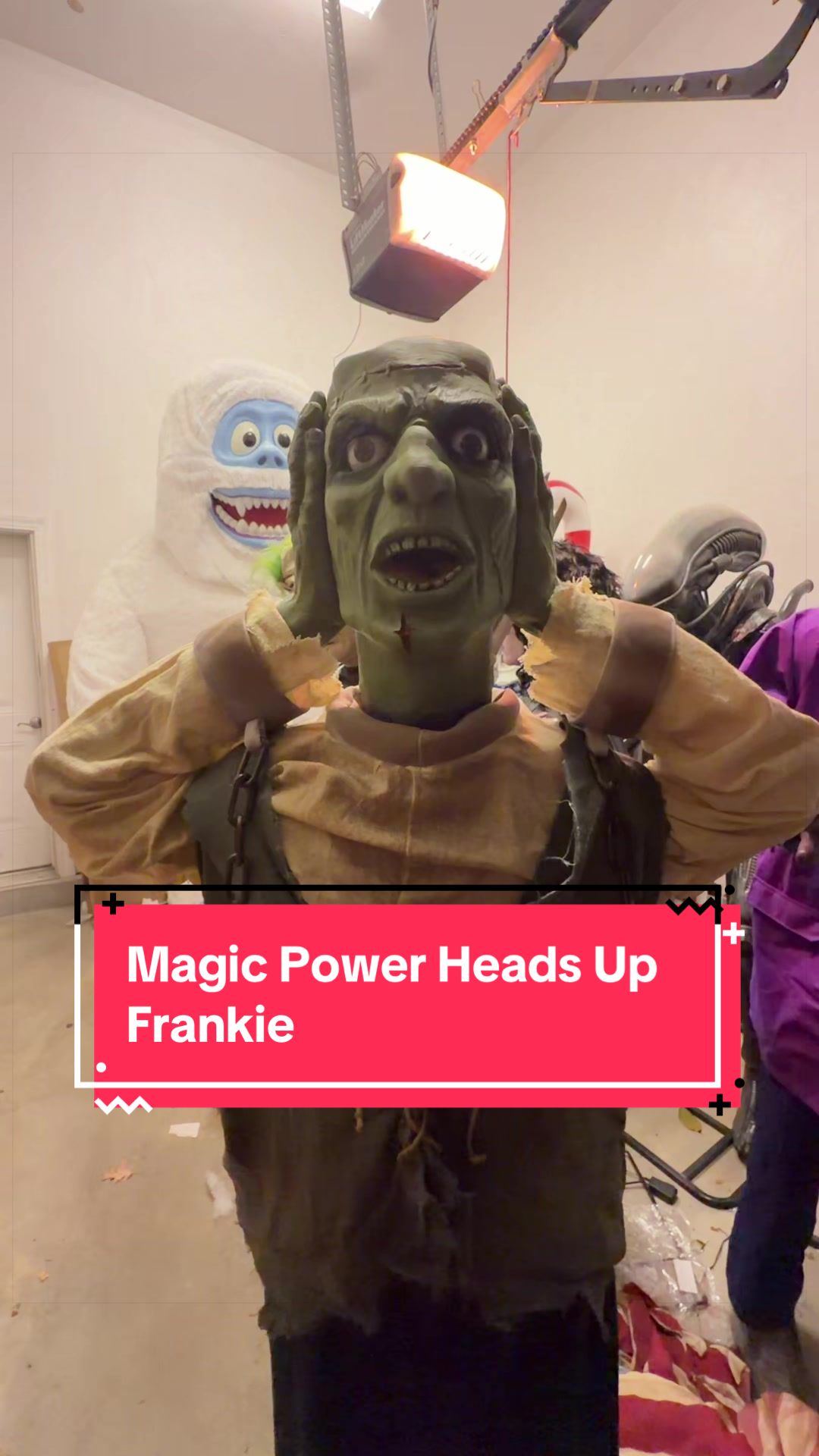 @Deezanimatronics