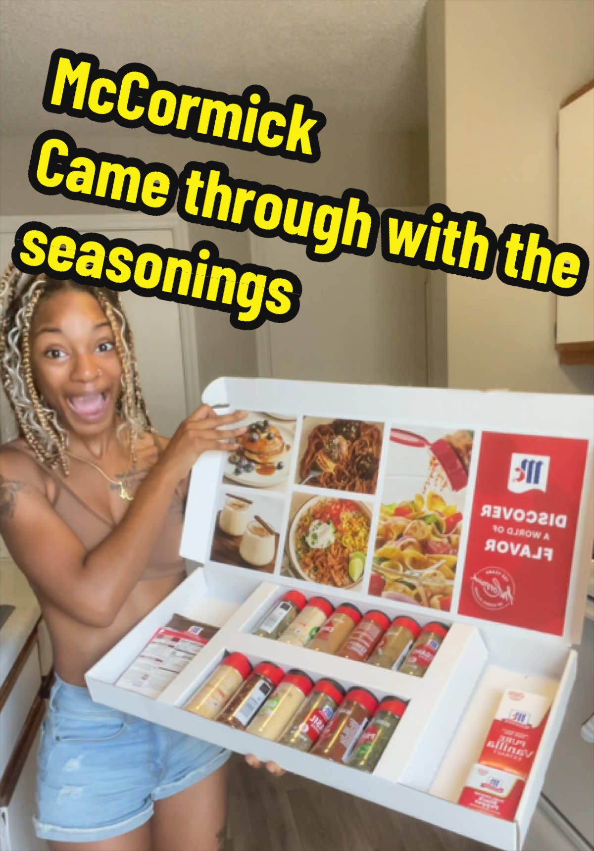 @Asha G / CLT content creator